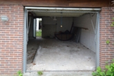 Garage - Reihenmittelhaus mit Sanierungsbedarf